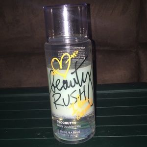 Victoria’s Secret Coconutty Mist